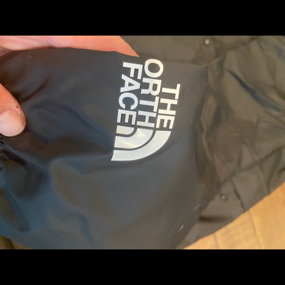 Brand new North Face “ jacket “ - Picture 7 of 15